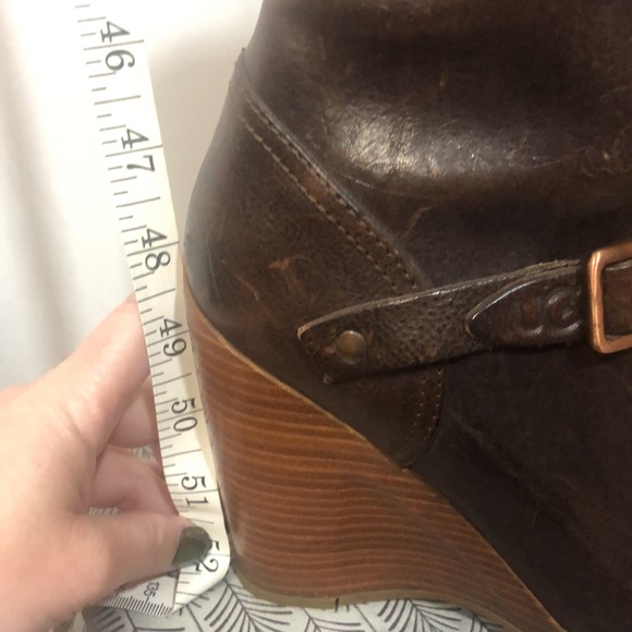 Ugg shearling wedge boots - Picture 10 of 10